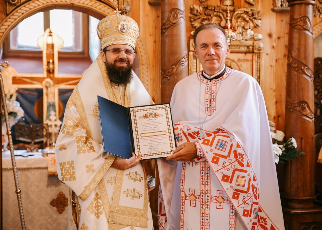 Binecuvântare pentru comunitatea Parohiei Mărgău, Cluj 221555