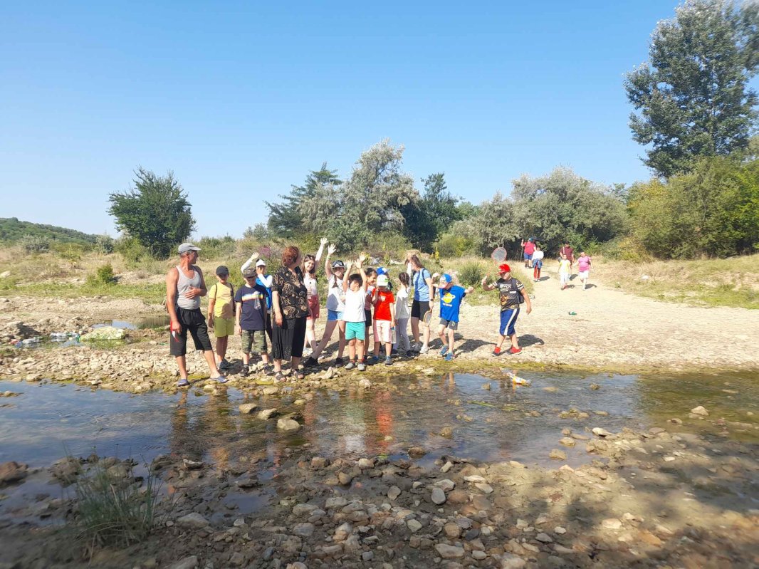 Copii de la Centrul „Sfânta Muceniță Sofia” pe plaiuri prahovene 221567