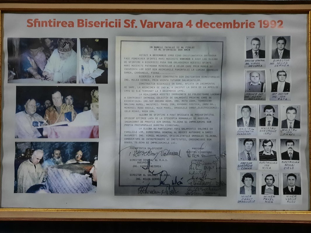 Lumina Liturghiei de hram în biserica din subteranul salinei Târgu Ocna 221575