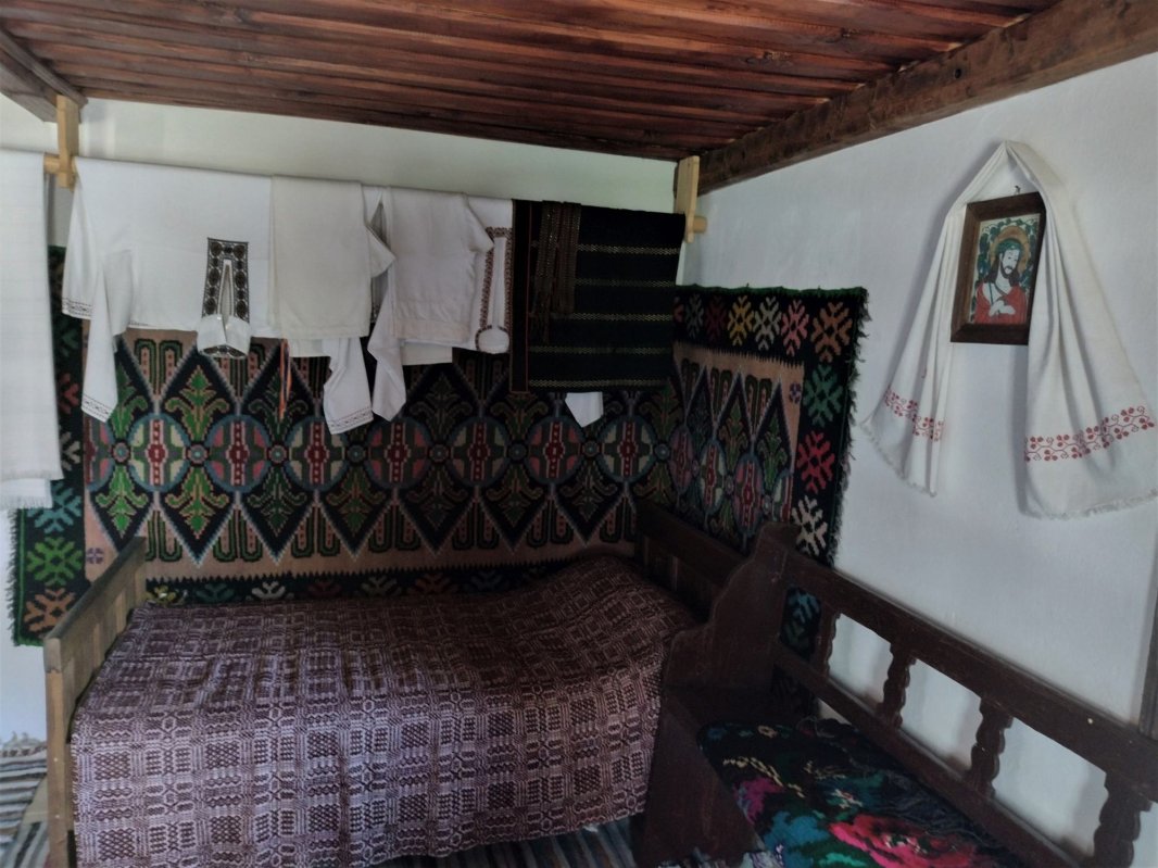 O călătorie iniţiatică în civilizaţia lemnului 221478