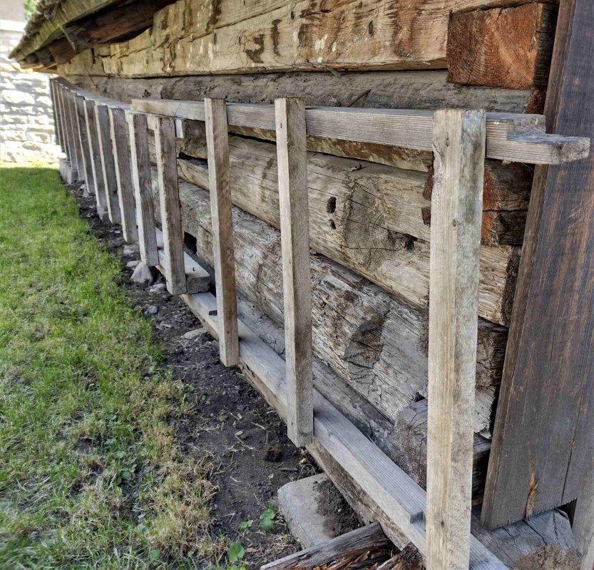 O călătorie iniţiatică în civilizaţia lemnului 221498