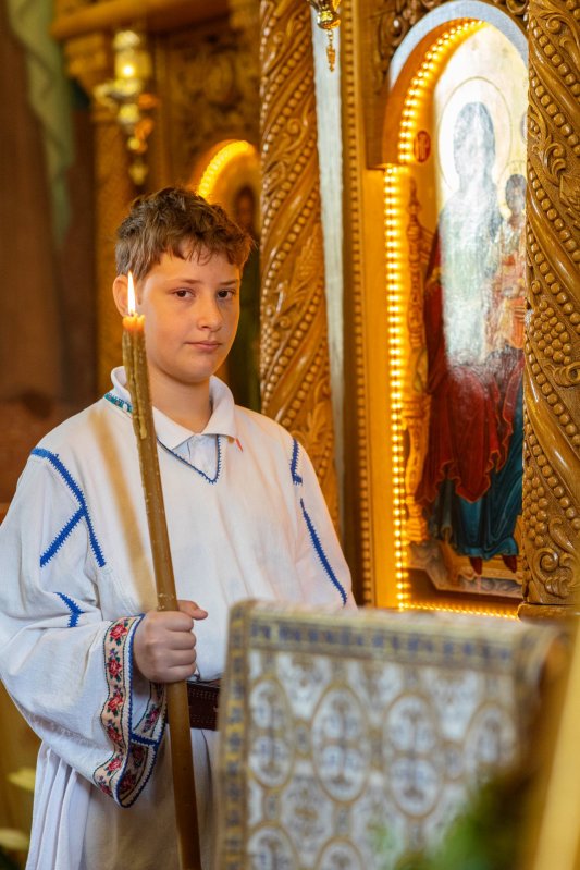 Sărbătorirea ocrotitorului Parohiei Mărcuţa din Capitală 221652