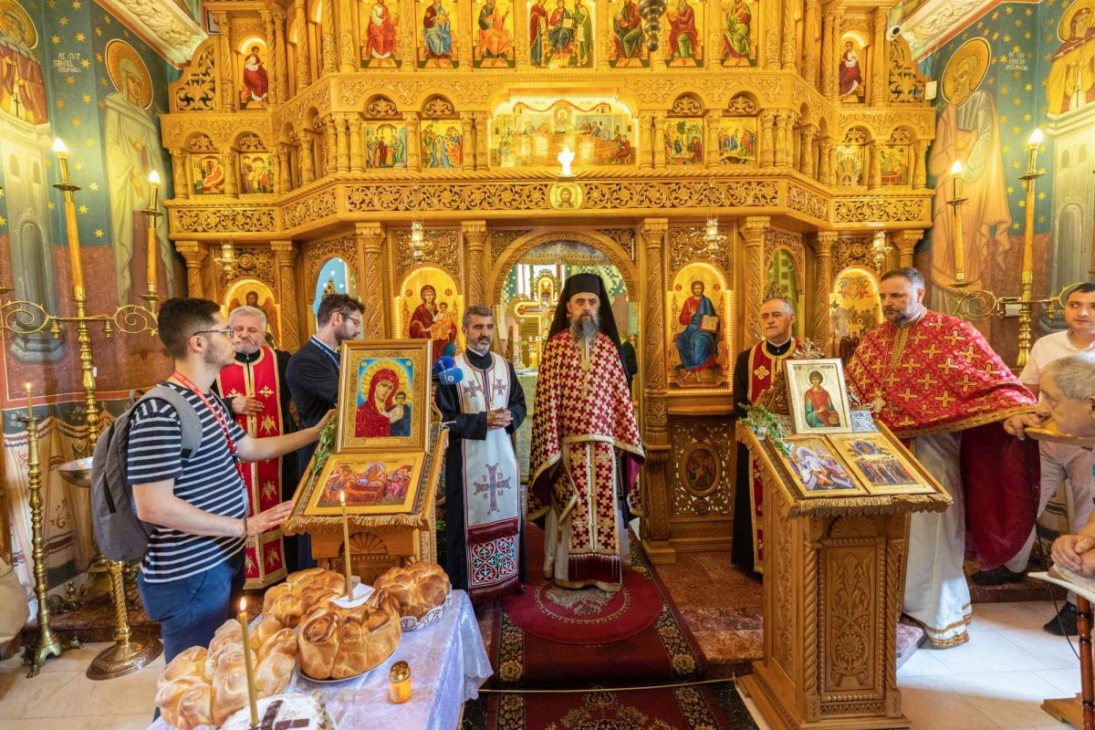 Sărbătorirea ocrotitorului Parohiei Mărcuţa din Capitală 221669