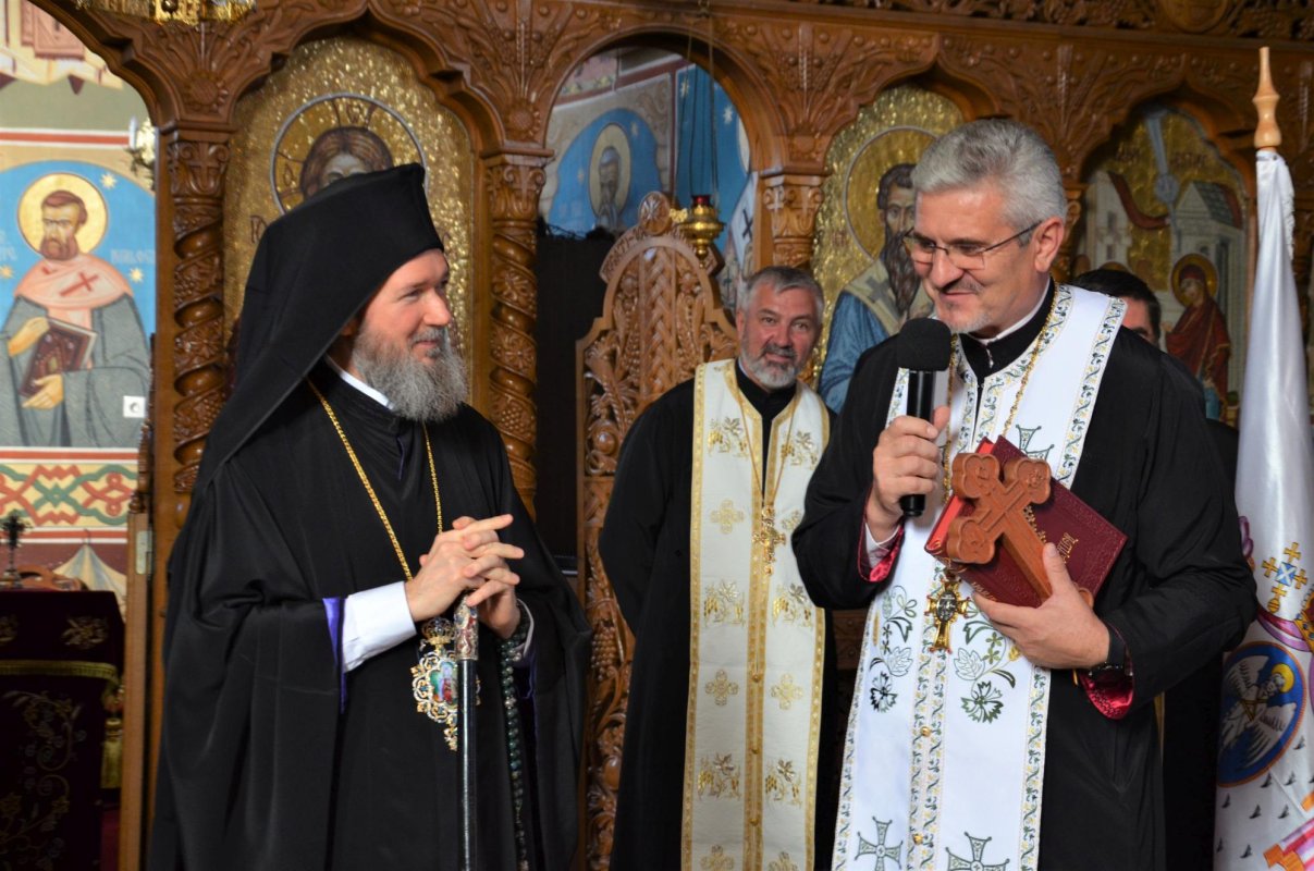 Întâlnirea de 29 de ani de la absolvirea Facultății de Teologie din Sibiu, la Sânmartin - Oradea 221803