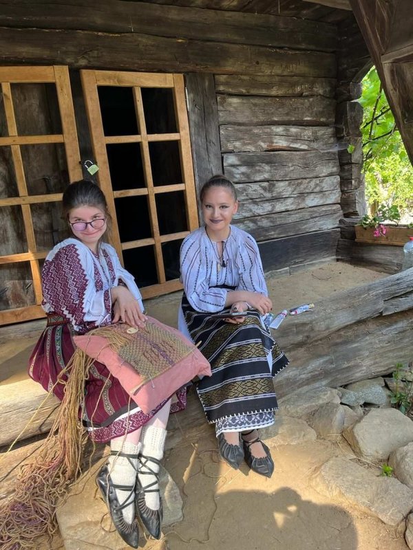 Olimpiada „Meșteșuguri artistice tradiționale”, un sfert de veac de întoarcere acasă 222067