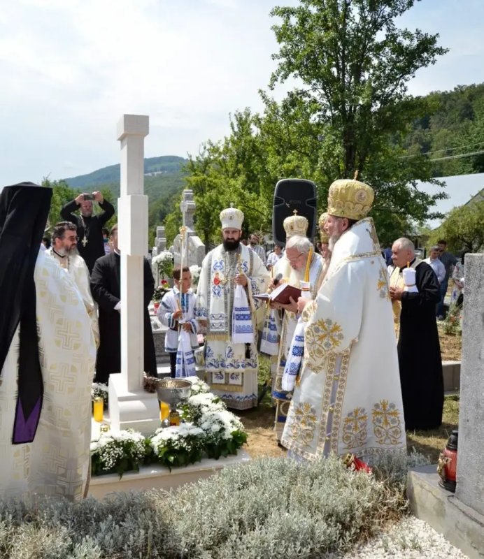 Pomenirea Episcopului Gurie în satul natal Huta, judeţul Cluj 222093