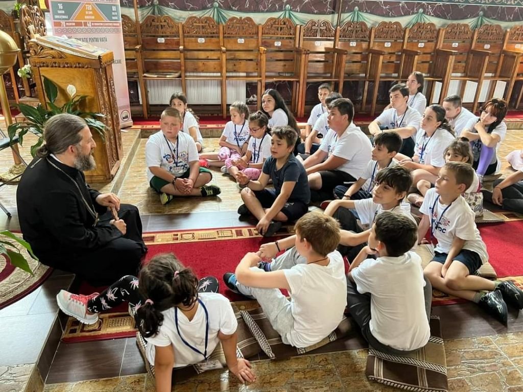 Programul de tabere pentru copii în Episcopia Caransebeșului 222227