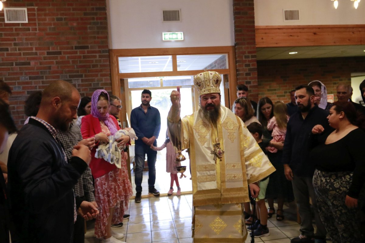 Taina Luminării pentru un adult și un prunc din Scandinavia 222214