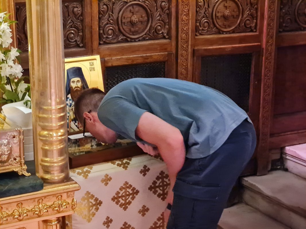 Odor sfânt așezat spre închinare în Catedrala Patriarhală 222348