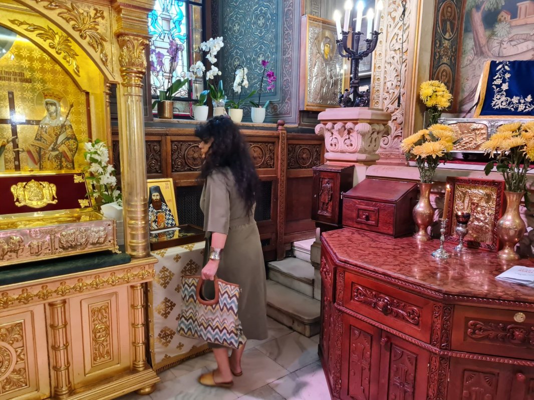 Odor sfânt așezat spre închinare în Catedrala Patriarhală 222351