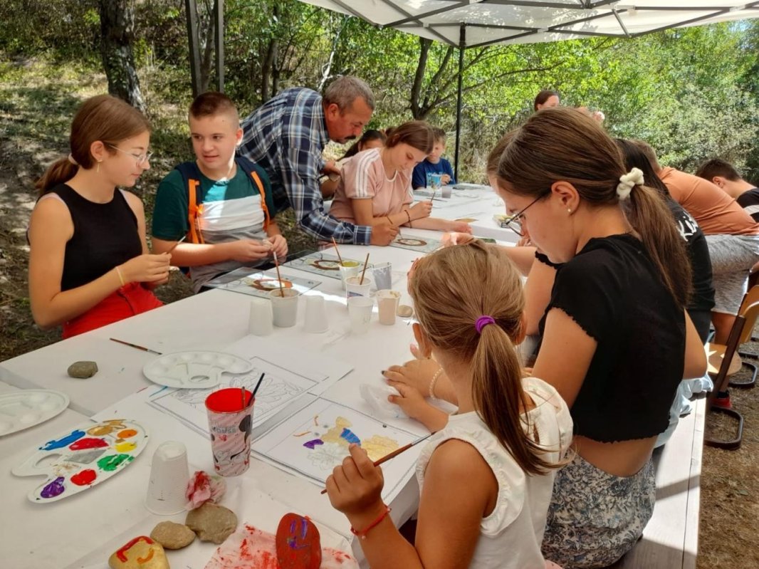 Jocuri, ateliere și excursii pentru copii și tineri în Arhiepiscopia Alba Iuliei 222383