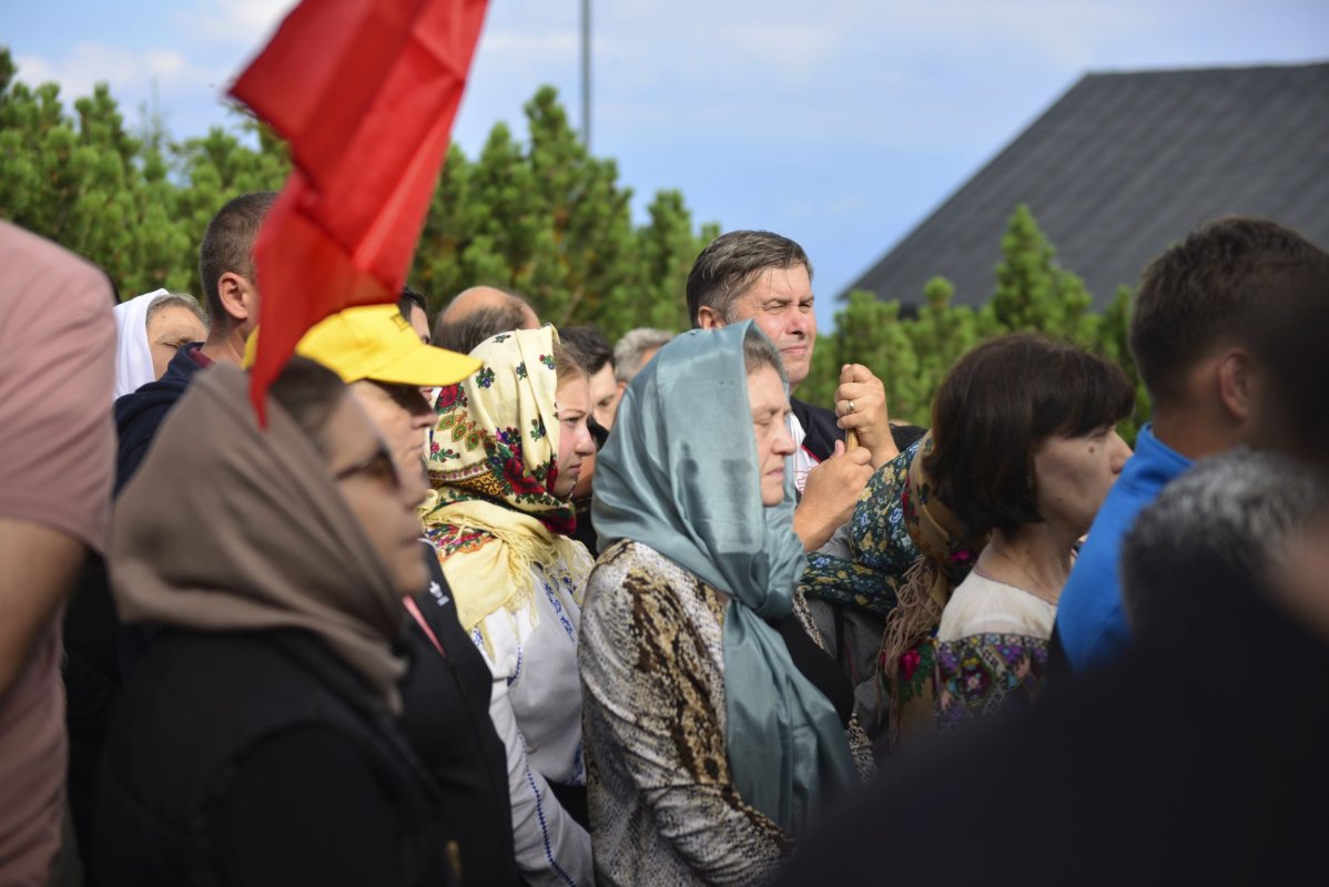 Slujire arhierească pe „Taborul României” 222706