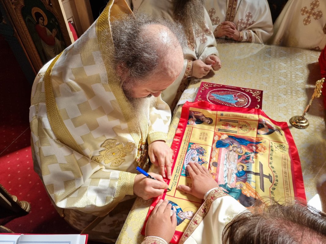 Slujiri arhiereşti în Episcopia Daciei Felix 222815