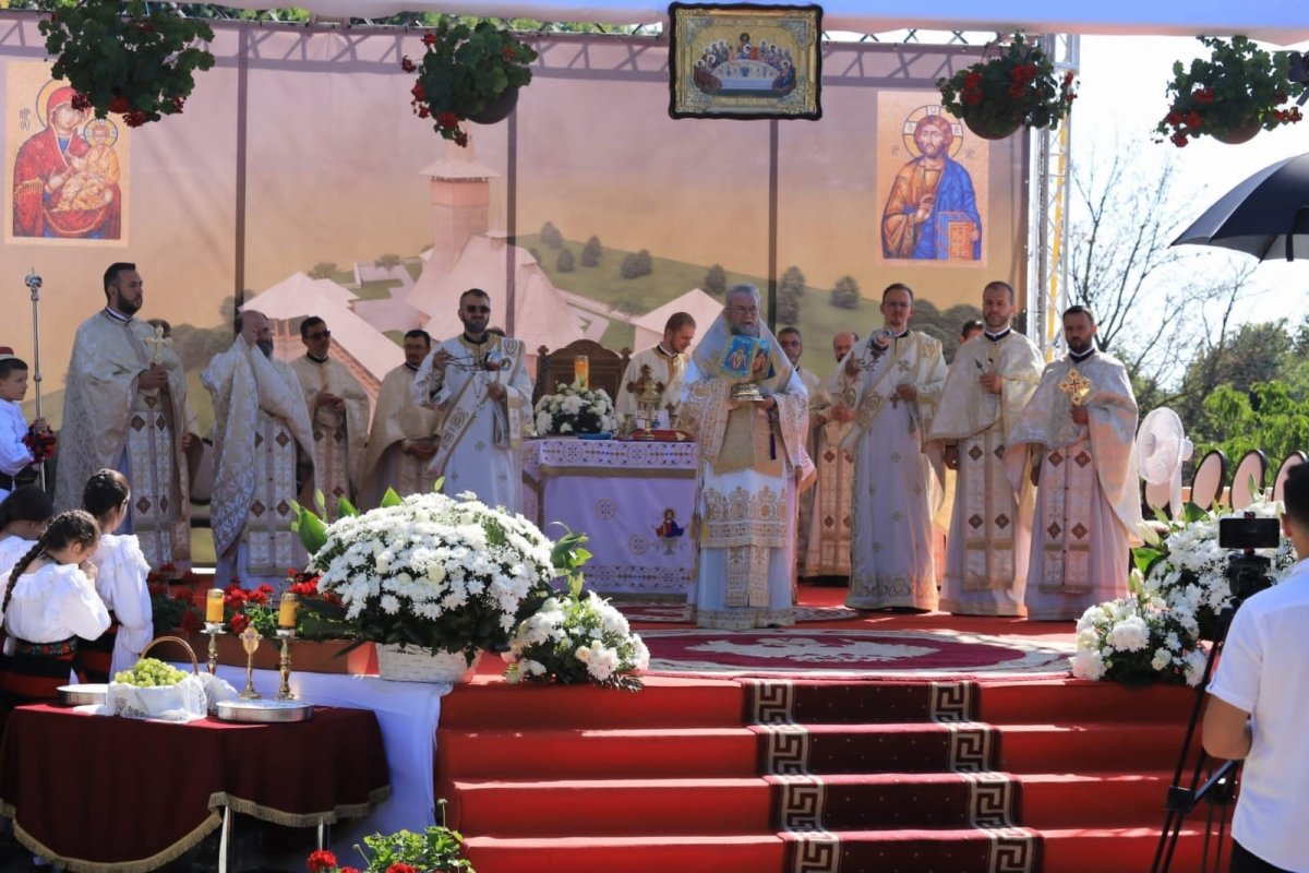 Slujiri arhiereşti în municipiul Baia Mare 222865