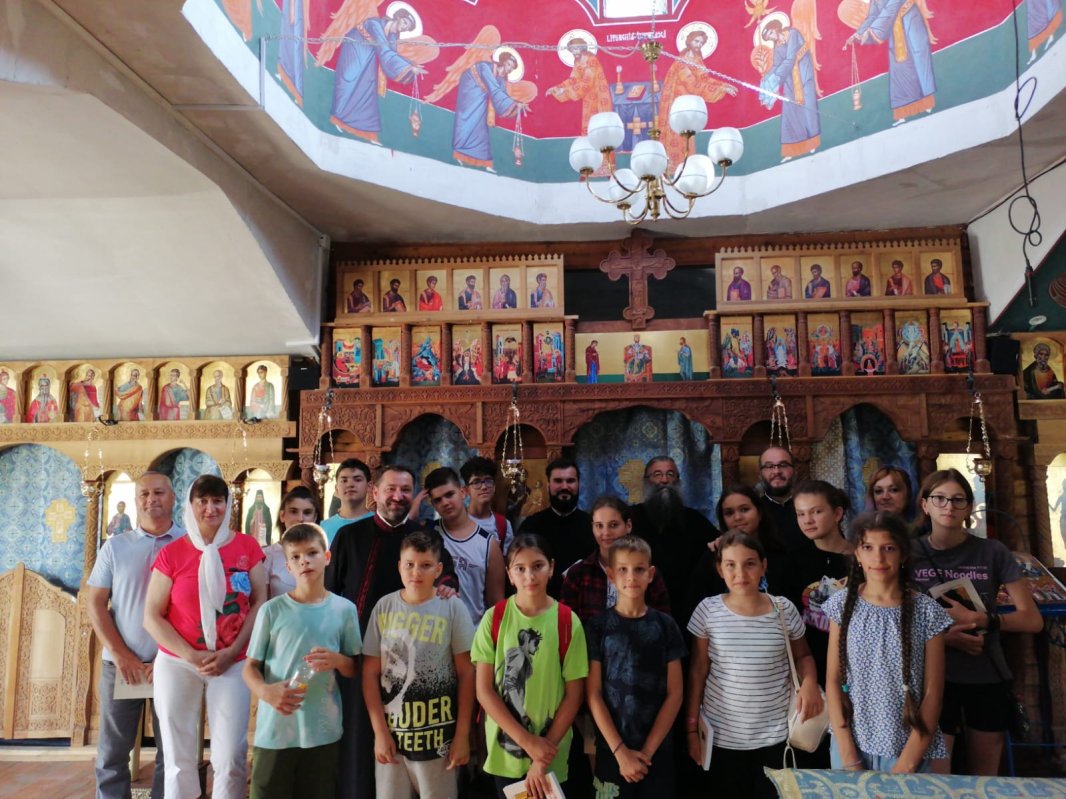 „Bucuria vacanţei” în Protoieria Vălenii de Munte 223108