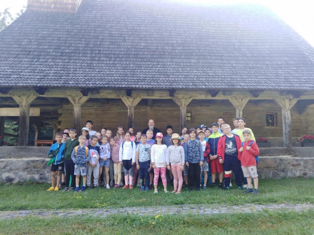 Tabere de vară pentru copii şi tineri din Arhiepiscopia Alba Iuliei 223099