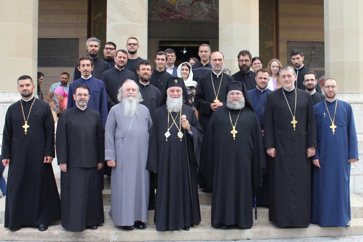 Prăznuirea Sfântului Ierarh Nifon la Catedrala Mitropolitană din Craiova 223305