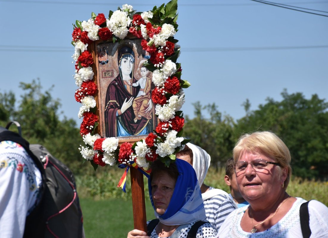 Programul hramului Mănăstirii Nicula 223322