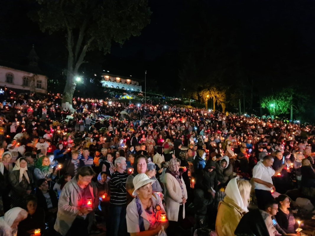 Programul hramului Mănăstirii Nicula 223327