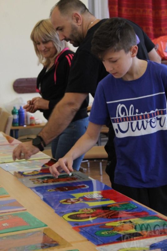 Tabără de pictură şi creaţie pentru copii la Bărcut, judeţul Braşov 223342