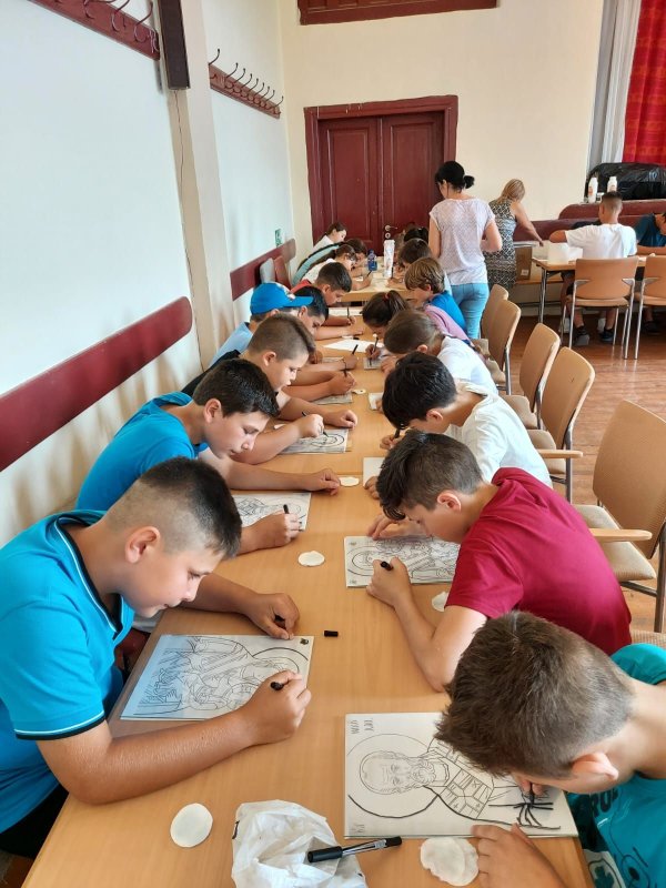 Tabără de pictură şi creaţie pentru copii la Bărcut, judeţul Braşov 223350