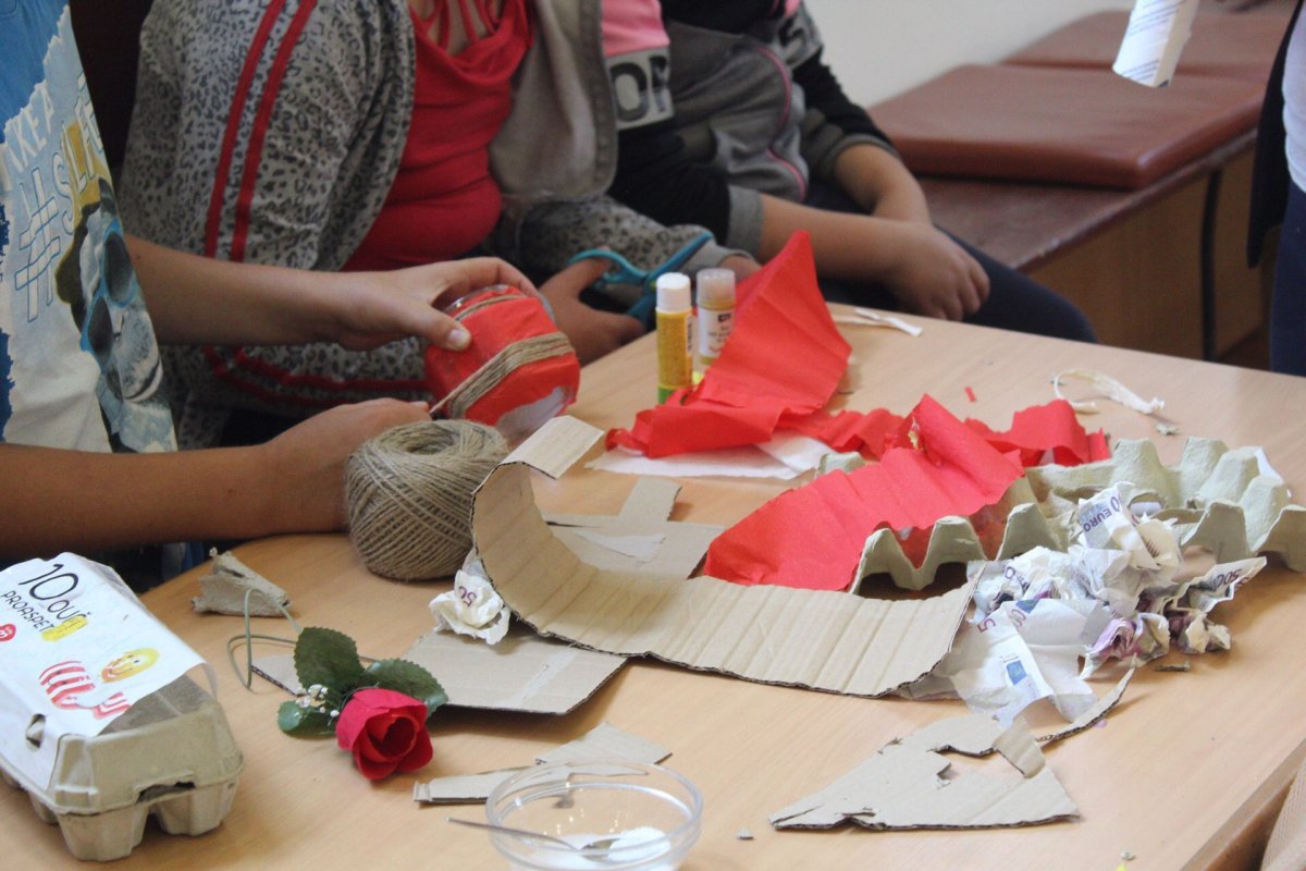 Tabără de pictură şi creaţie pentru copii la Bărcut, judeţul Braşov 223351