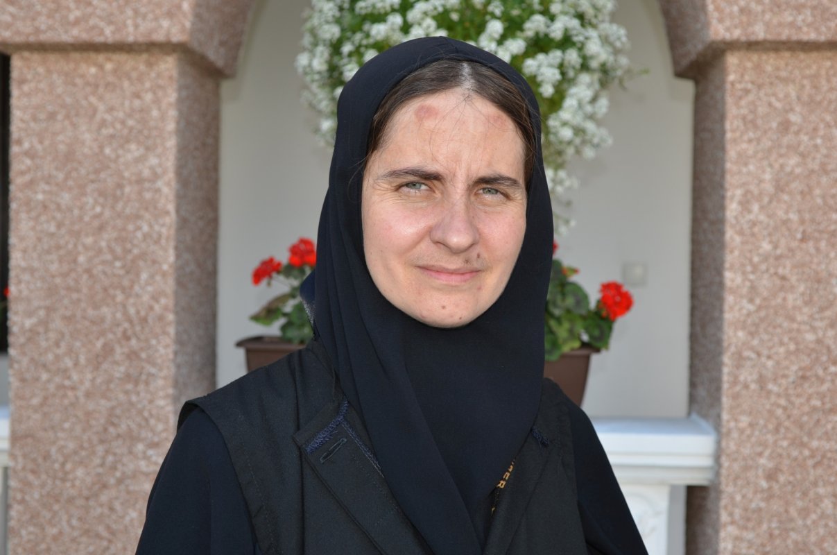 Mănăstirea din regiunea Cernăuţi, închinată Sfântului Ioan cel Nou de la Suceava 222952