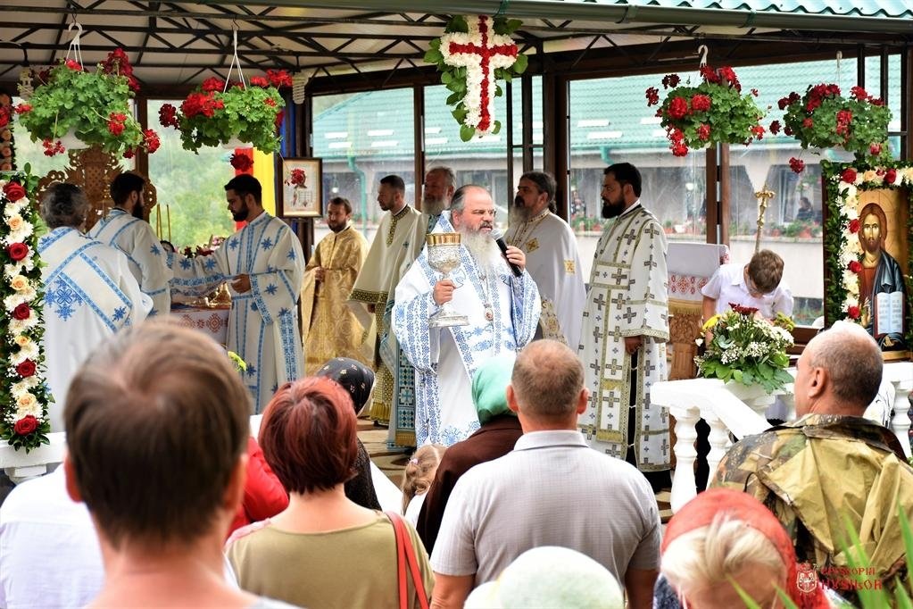 „Întreaga viaţă a Maicii Domnului a fost una de profundă identificare cu viaţa lui Hristos” 223581