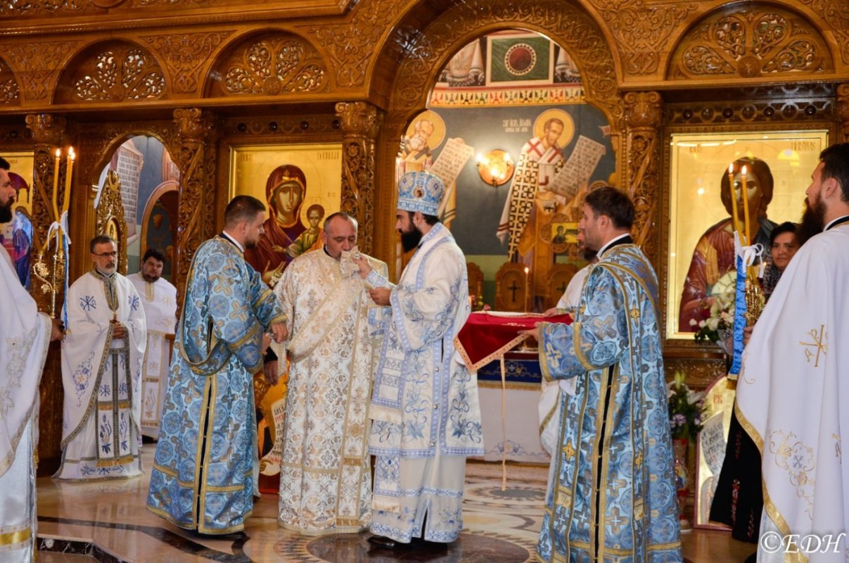 Hramul Catedralei „Adormirea Maicii Domnului” din Deva 223702