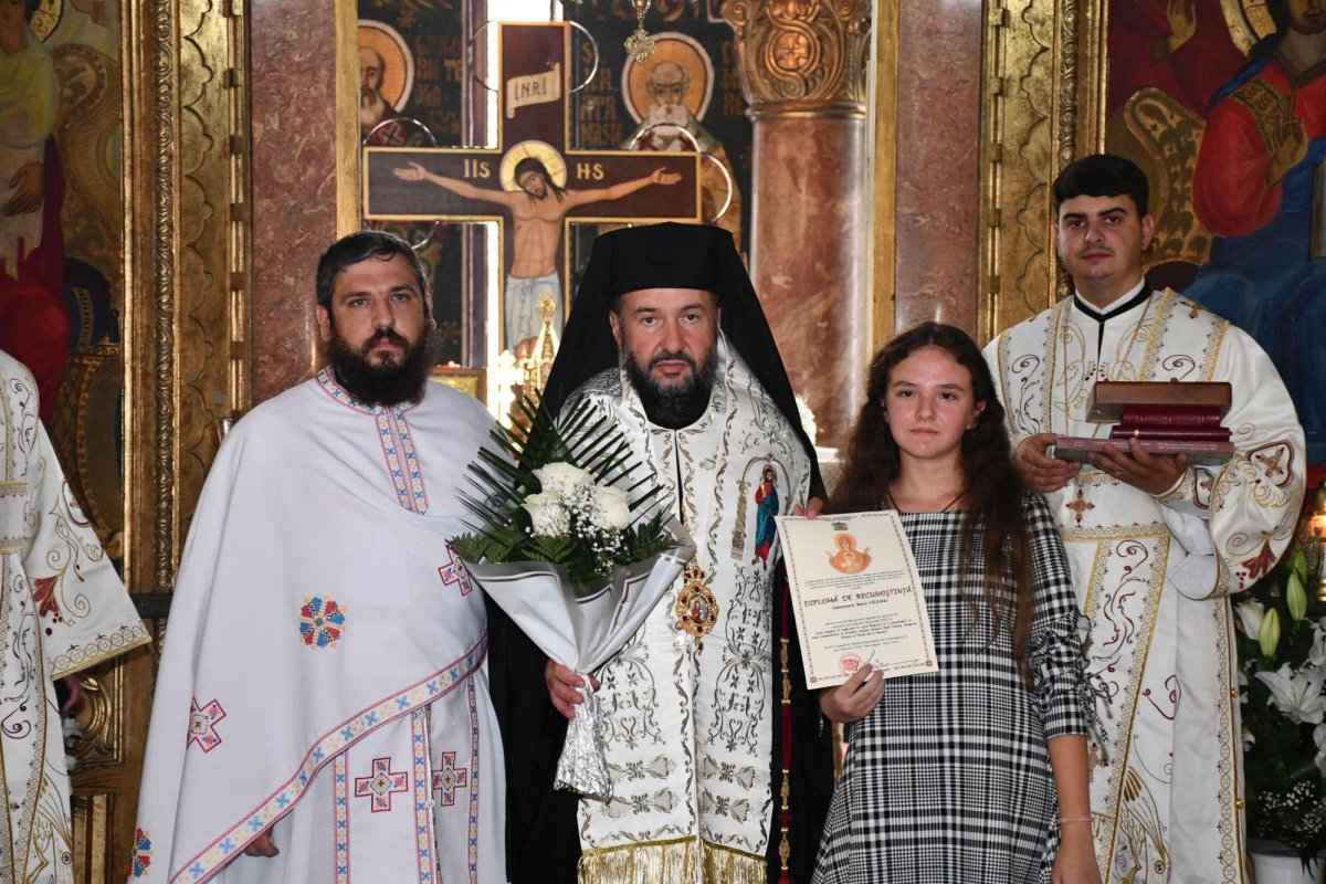 Liturghie arhierească la Caransebeș și Reșița  223739