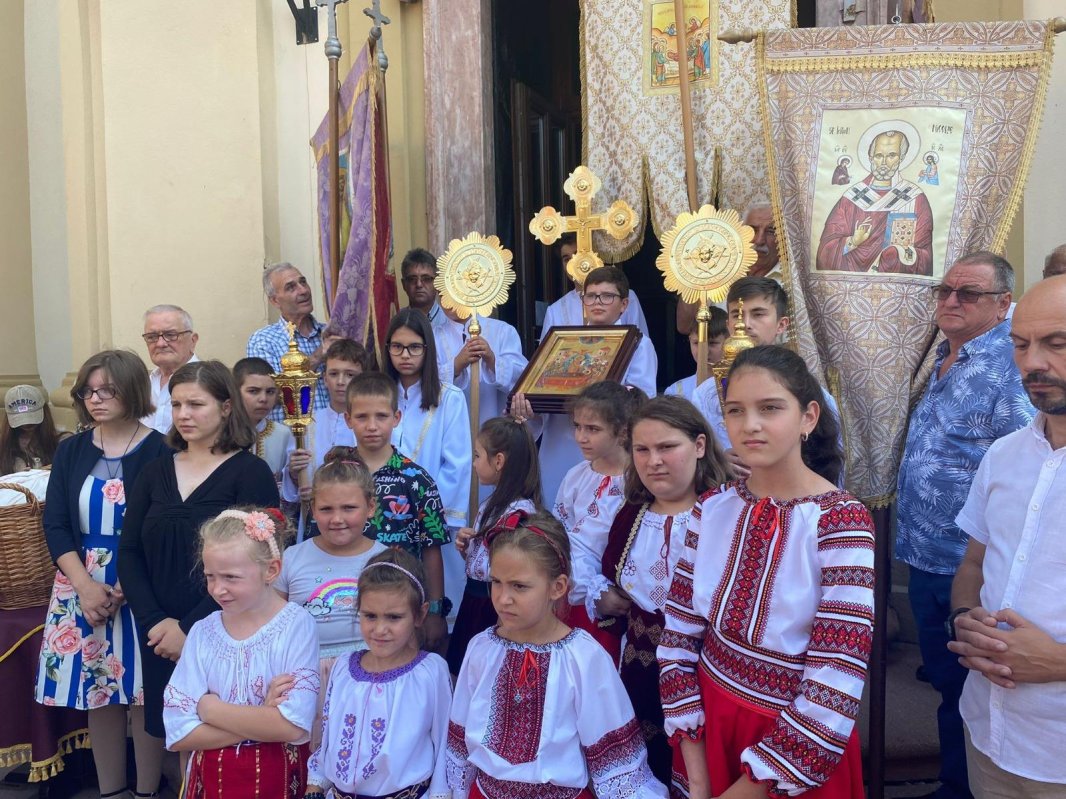 „Ruga lugojană” la o biserică din Banat 223730