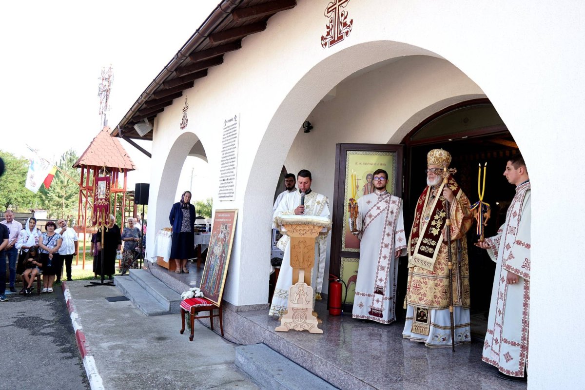 Sfinții Martiri Brâncoveni cinstiți la Mioveni 223740