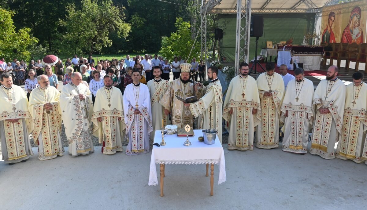 Slujiri arhiereşti în Episcopia Sălajului 223717