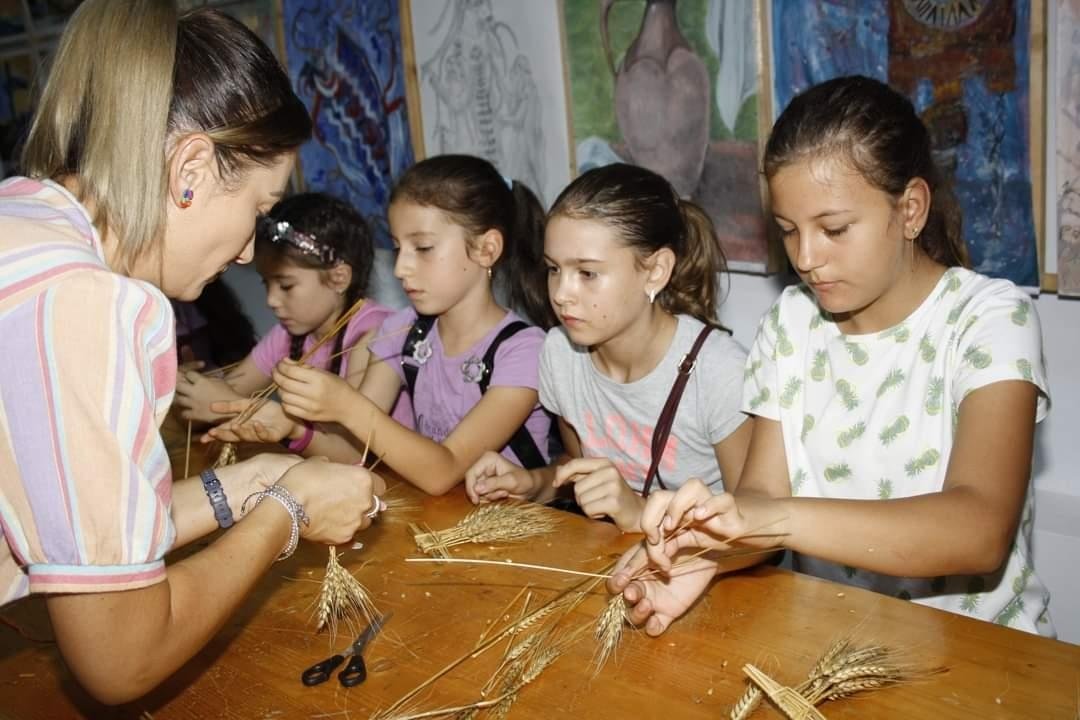 Atelierul „Cununa grâului” la Slobozia 223905
