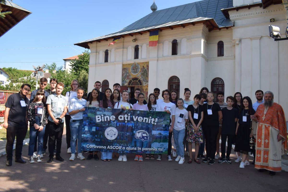 Caravana ASCOR - 1.500 de zâmbete care ne aduc mai aproape de misiunea noastră 223882