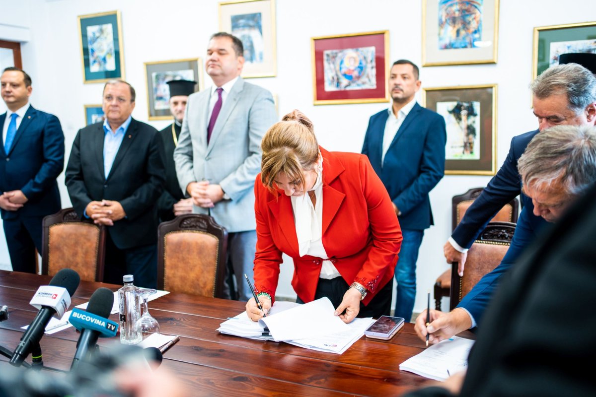 Consolidarea și reabilitarea Mănăstirii „Sfântul  Ioan cel Nou de la Suceava” a intrat în linie dreaptă 223880