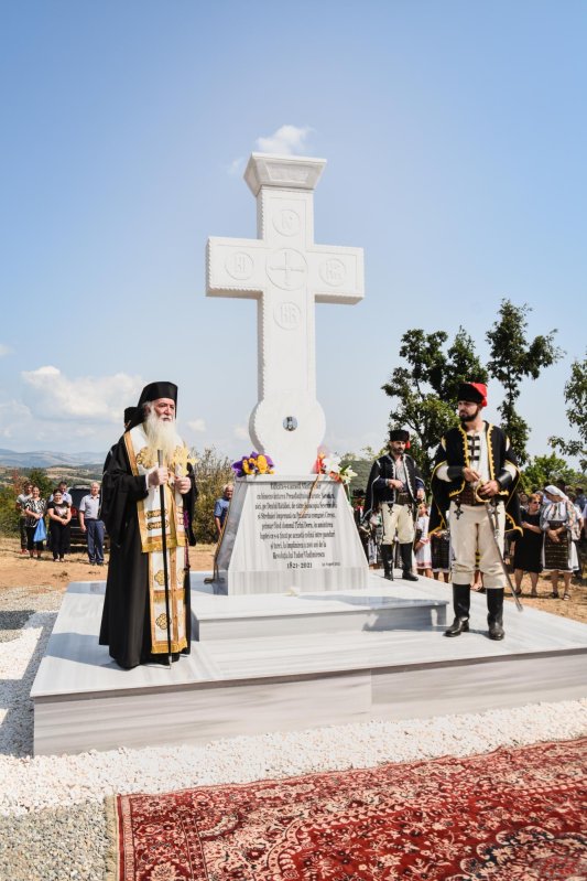 Binecuvântare arhierească în parohia mehedințeană Cireșu 223995