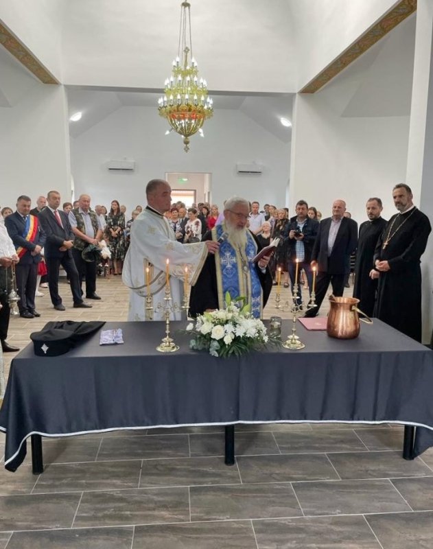 Resfințirea bisericii din Câțcău, judeţul Cluj 223964