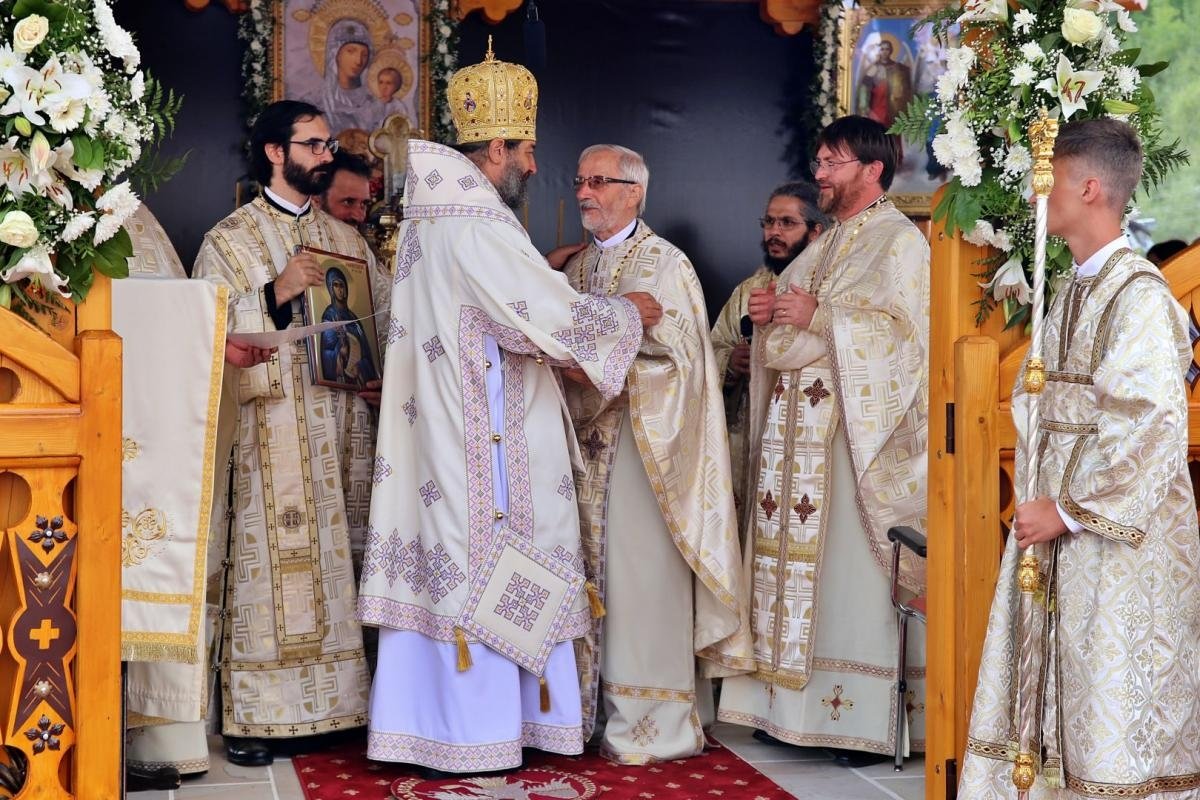 Biserica din Bălțătești, Neamț, a fost resfințită  224050