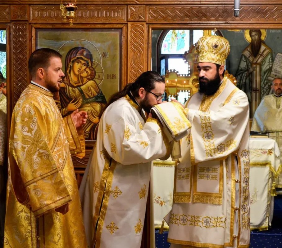 Duminica a 10‑a după Rusalii la Mănăstirea Crișan, Hunedoara 224076