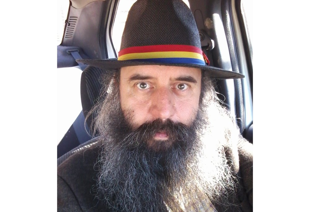 POEZIE: MARIUS IANUŞ 224127