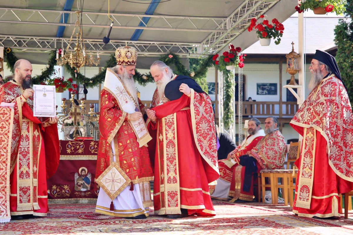 Cinstirea Botezătorului Ioan la Mănăstirea Secu 224554