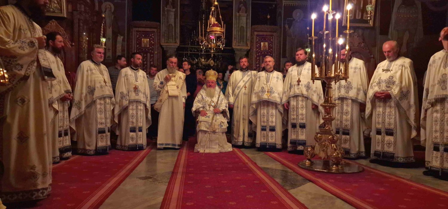 Slujire arhierească la Schitul românesc Prodromu din Muntele Athos 224435