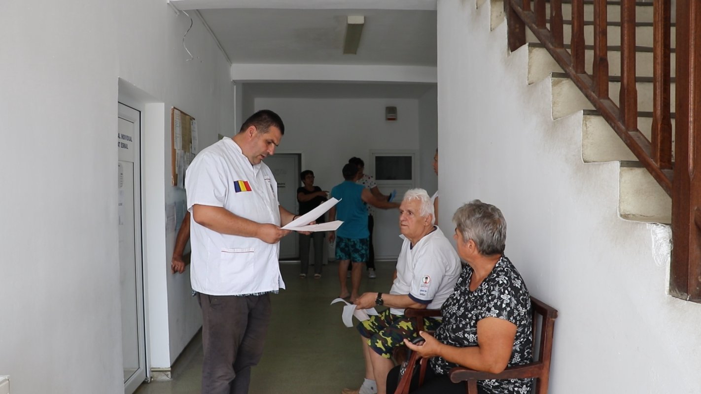 Asistență medicală gratuită pentru 70 de persoane din Lipănești 224701