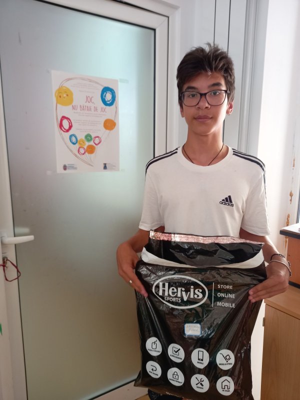 „Joc, nu bătaie de joc”, un proiect antibullying al Fundaţiei „Sfânta Macrina” 224657