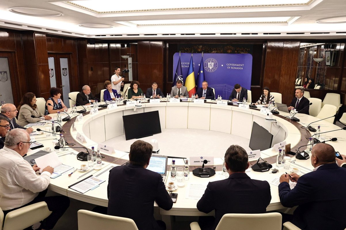 Primarii cer bani pentru  bursele școlare 224678