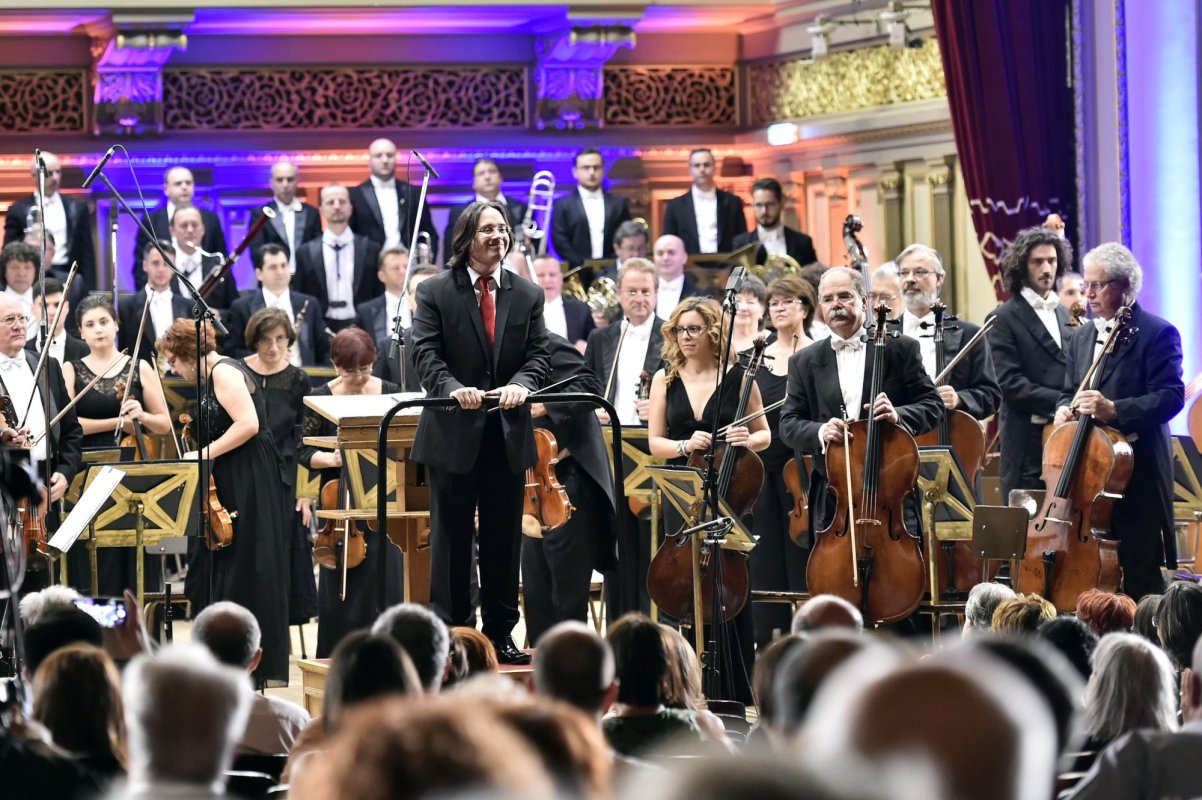 Începe Concursul Internațional „George Enescu” 224890