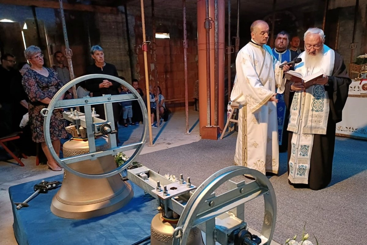 Sărbătoare la biserica din localitatea clujeană Sub Coastă 224910