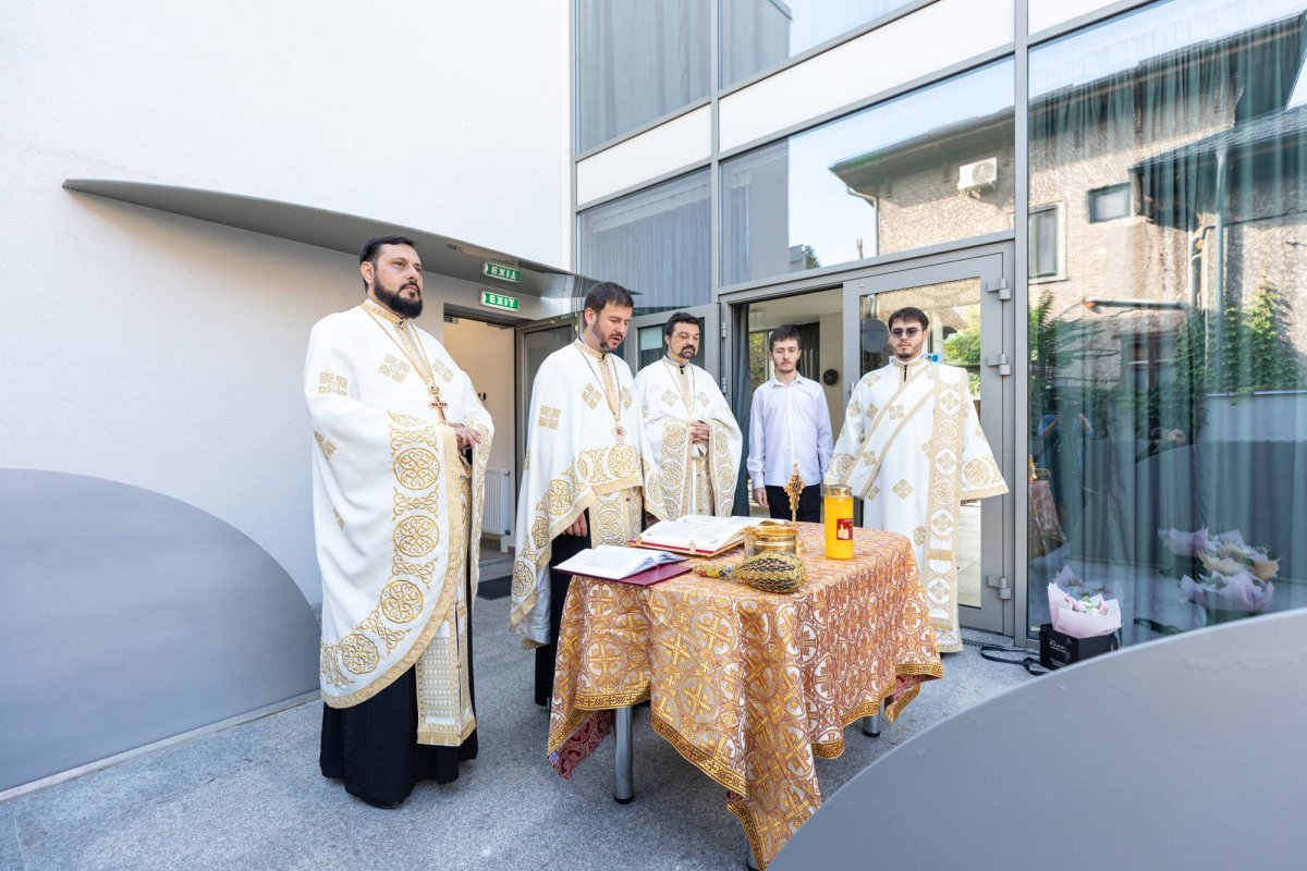 Festivitate de deschidere a anului școlar la Grădinița „Buna Vestire“ 225118