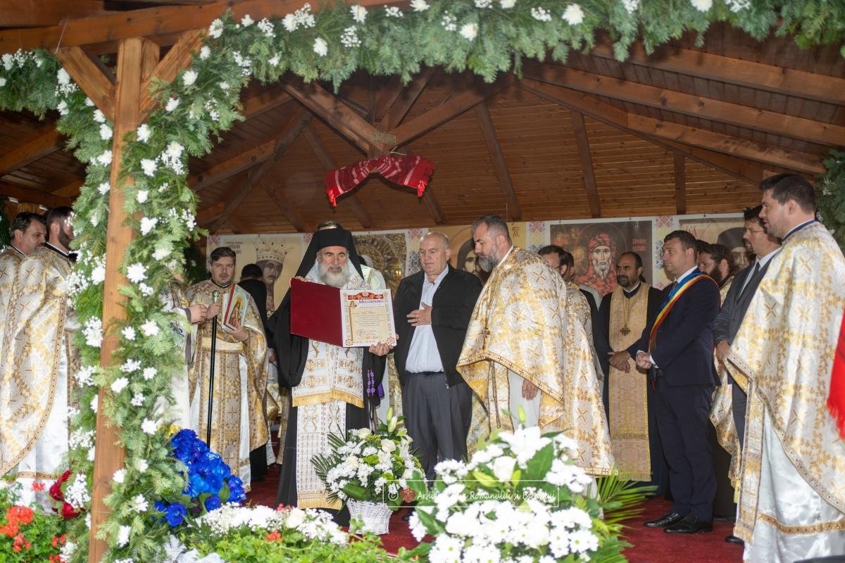 Sfințiri la Complexul socio-medical de la Hârja, Bacău 225075